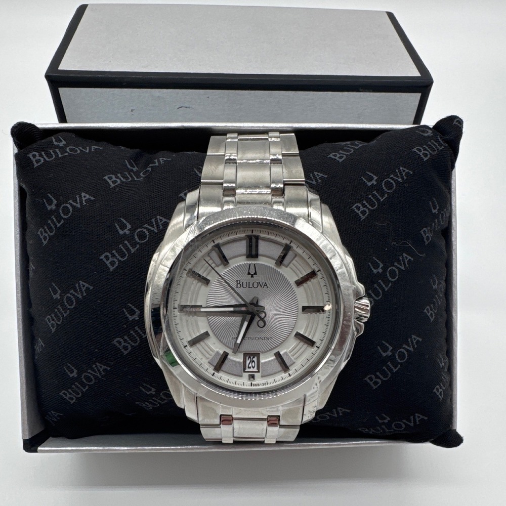 Bulova Precisionist Claremont Silver Dial Steel Men Watch 96B130 NIB with Papers